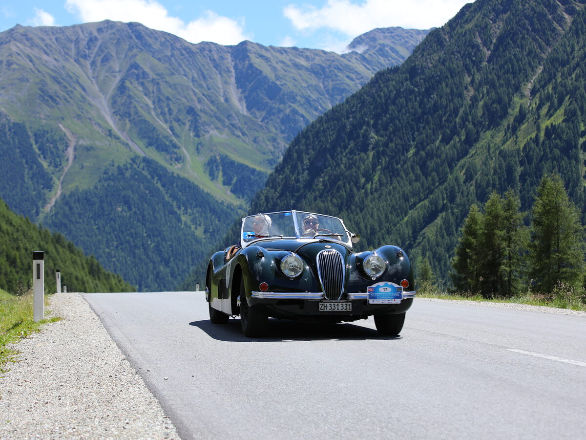 Oldtimer auf der Silvretta-Hochalpenstraße bei der Silvretta Classic